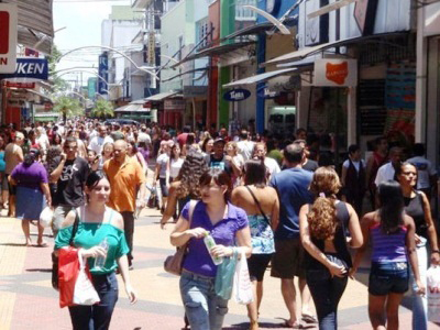 Lojistas esperam aumento de mais de 20% nas vendas em SJC