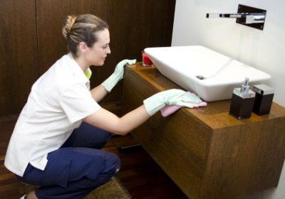 Franquia portuguesa de servi�os de limpeza quer abrir 60 unidades no Brasil