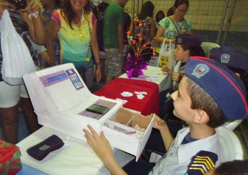 Projeto estimula comportamento empreendedor em crian�as